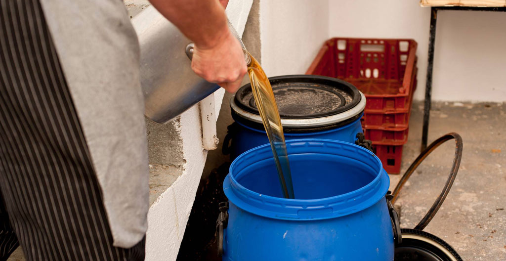 recyclage d'huile alimentaire usagée